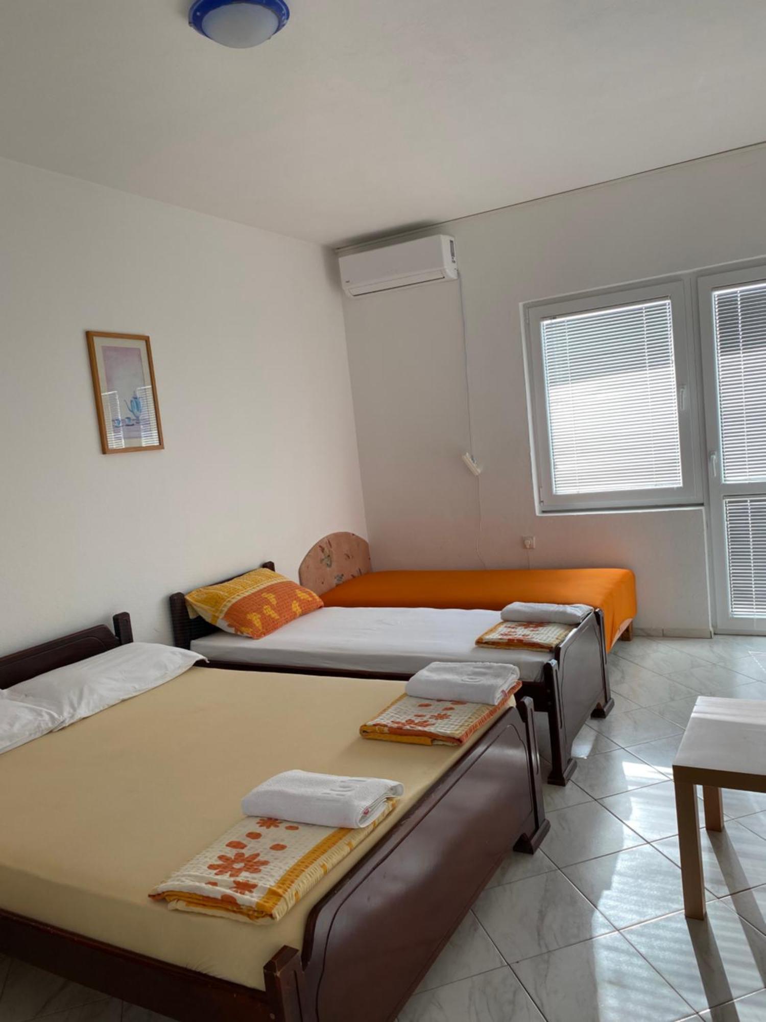 Apartments Vila Kurtagic Dobra Voda Ngoại thất bức ảnh
