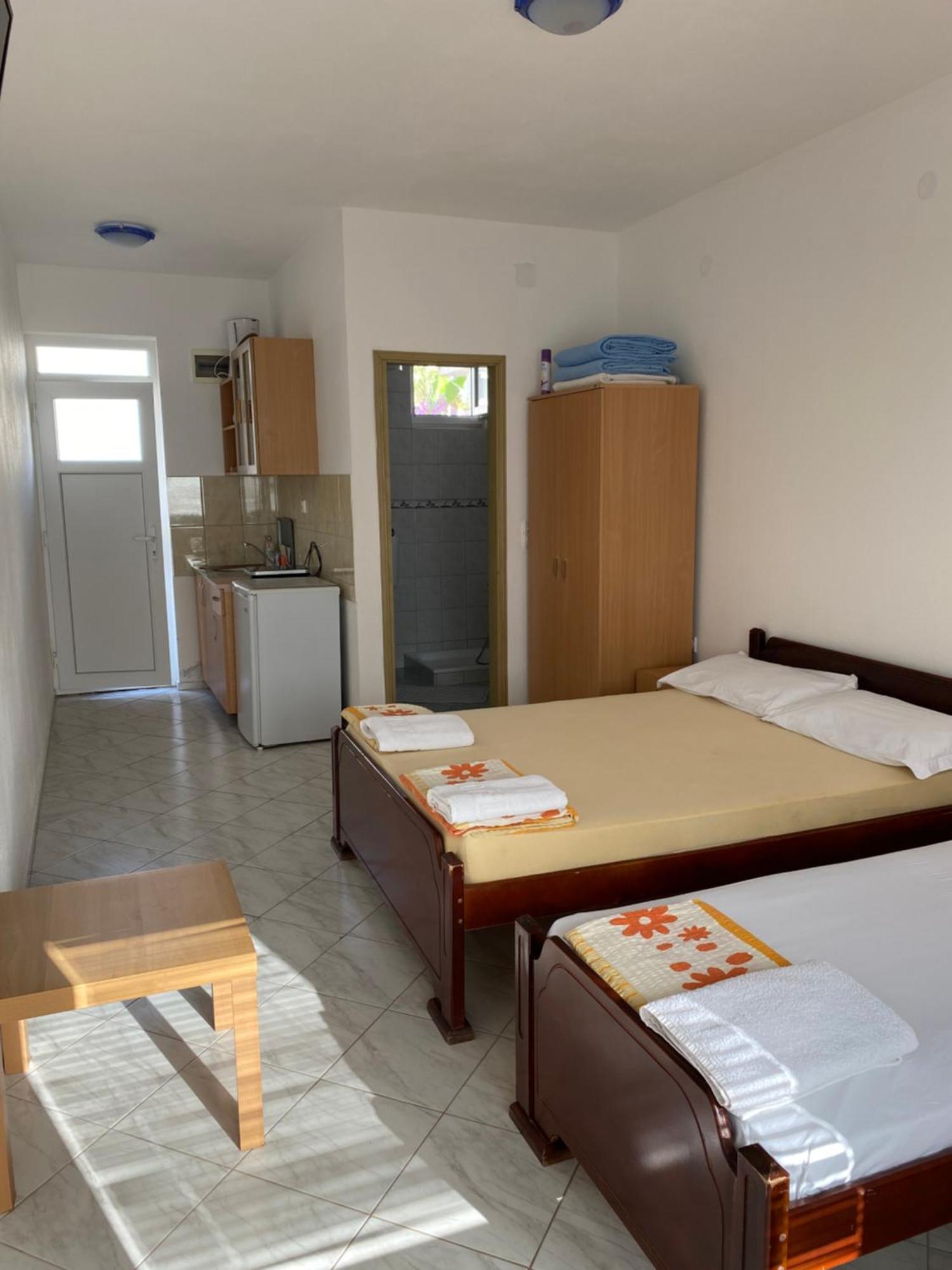 Apartments Vila Kurtagic Dobra Voda Ngoại thất bức ảnh
