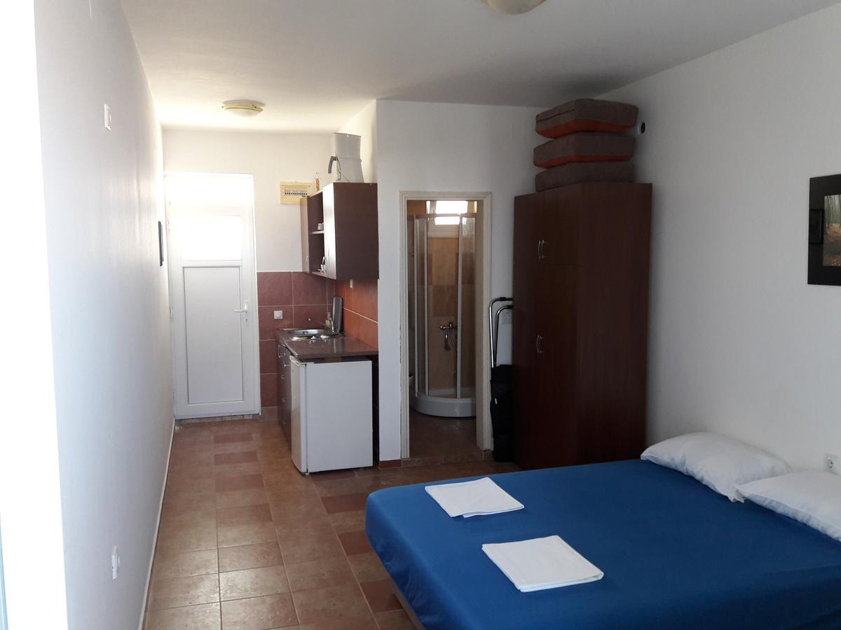 Apartments Vila Kurtagic Dobra Voda Ngoại thất bức ảnh